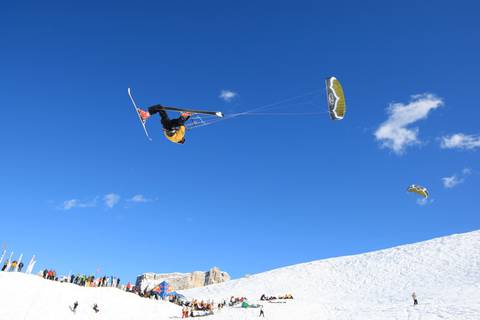 Cortina Snowkite Contest (foto doc com)