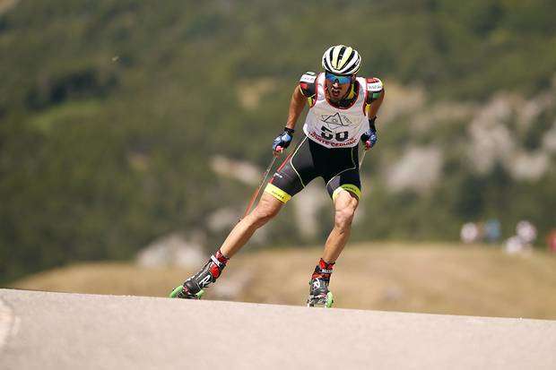Emanuele Becchis vincitore team sprint skiroll a Verrayes (foto fisiaoc)