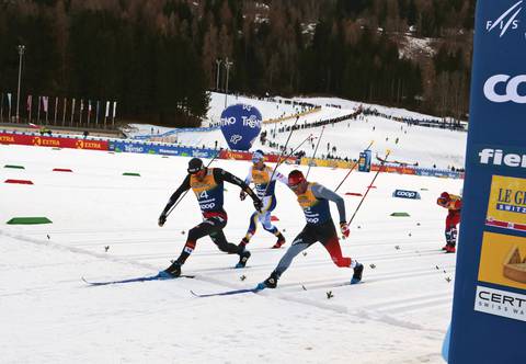 Francesco De Fabiani terzo nella 15km Tour de Ski (foto Newspower)