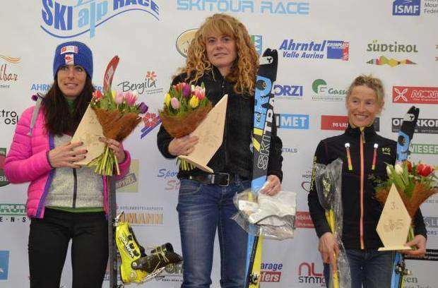 Il bel podio femminile della Skialp Race Ahrntal