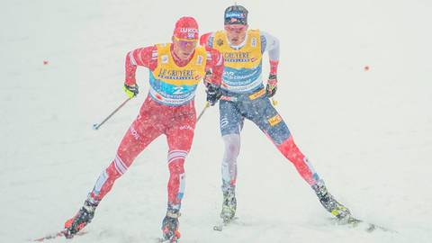 Klaebo e Bolshunov nella staffetta ai Mondiali di Oberstdorf (foto nrk)