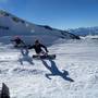 La Nazionale Italiana di snowboardcross in allenamento a Cervinia