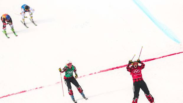 La canadese Kelsey Serwa oro olmpico di Skicross (foto fis freestyleski)