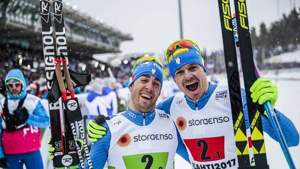 La gioia di Federico Pellegrino e Dietmar Noeckler vice campioni del mondo a Lathi (foto fis)