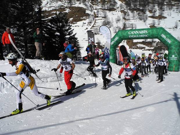 Partenza Raid to Ride Coppa italia Snowboard Alpinismo