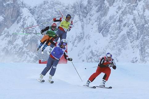 Skicross (foto Tschurtschenthaler Christian)