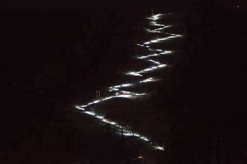 Luci nella notte al Folgrait (foto Selvatico)